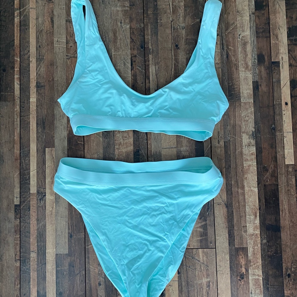 Blue dippin daisys bikini